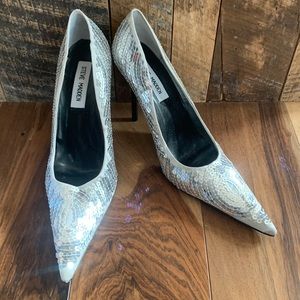 Steve Madden sequined heel - never worn